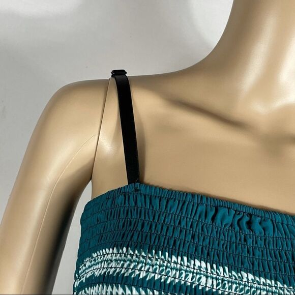 Bohemian Style Green and White Patterned Sundress - Picture 5 of 11